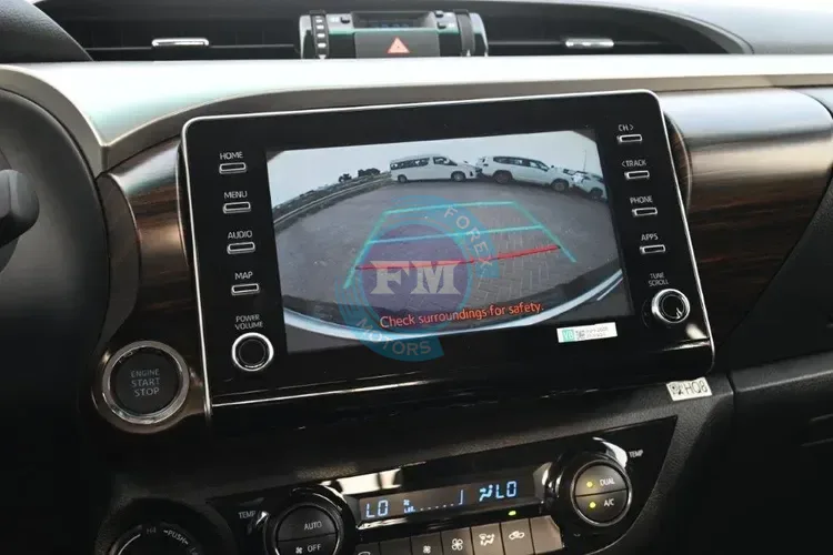 2025 MODEL TOYOTA HILUX DOUBLE CAB PICKUP VX V6 4.0L PETROL 4WD AUTOMATIC SCREEN