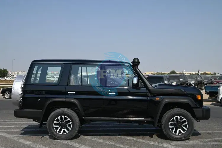 2025 MODEL TOYOTA LAND CRUISER 76 HARDTOP G V6 4.0L PETROL 4WD 5-SEATER AUTOMATIC SIDE2