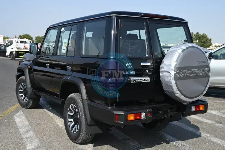 2025 MODEL TOYOTA LAND CRUISER 76 HARDTOP G V6 4.0L PETROL 4WD 5-SEATER AUTOMATIC SIDE1
