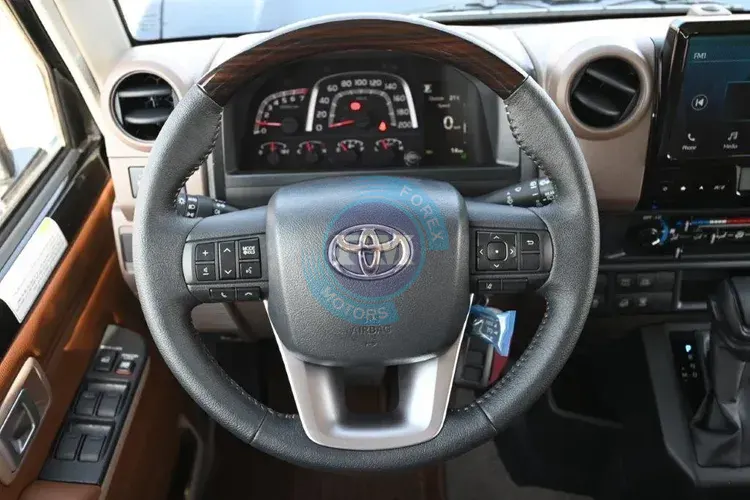 2025 MODEL TOYOTA LAND CRUISER 76 HARDTOP G V6 4.0L PETROL 4WD 5-SEATER AUTOMATIC STEERING