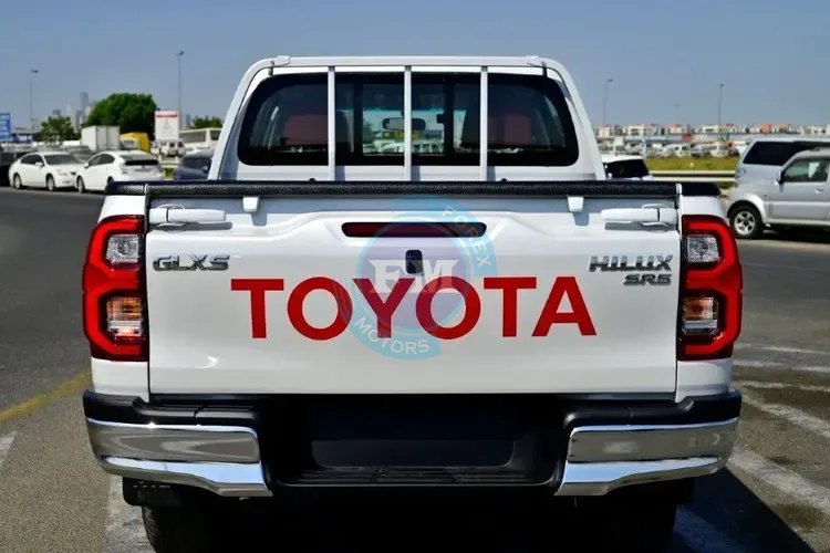 2025 MODEL TOYOTA HILUX DOUBLE CAB PICKUP GLXS-G 2.7L PETROL 4WD AUTOMATIC BACK