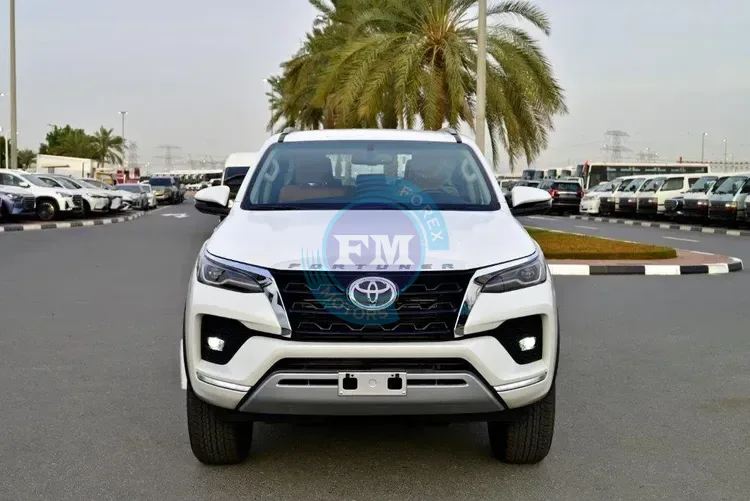 TOYOTA FORTUNER 2.8L DIESEL 4WD 7 SEATER AUTOMATIC | Forex Motors