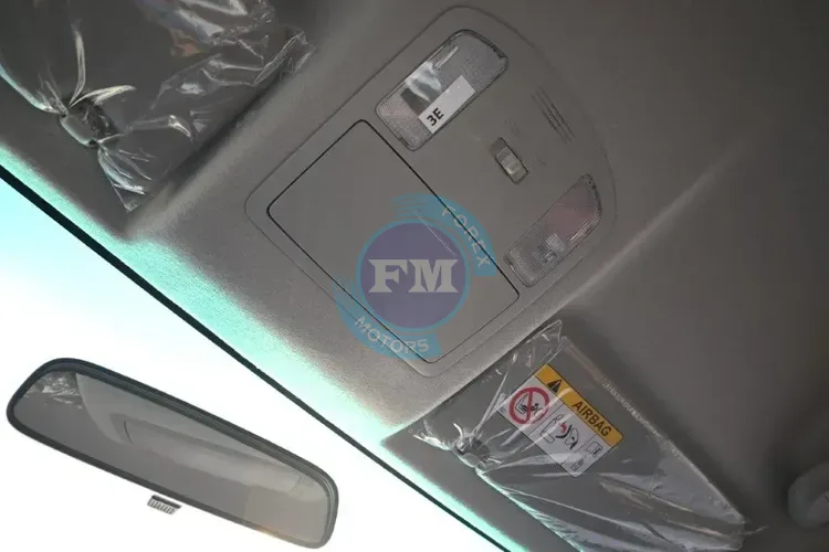 2025 MODEL TOYOTA HILUX DOUBLE CAB SR5 2.7L PETROL 4WD 5-SEAT AUTOMATIC ROOF