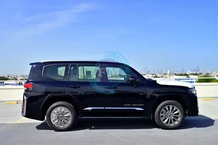 2024 MODEL TOYOTA LAND CRUISER 300 SAHARA EDITION GXR V6 4.0L PETROL 4WD 7 SEAT AUTOMATIC SIDE