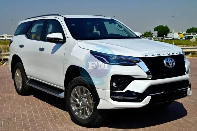 2025 MODEL TOYOTA FORTUNER VXR+ V6 4.0L PETROL 4WD 7-SEATER AUTOMATIC SIDE