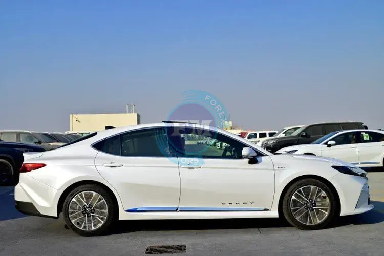 2025 MODEL TOYOTA CAMRY HYBRID LUMIERE 2.5L PETROL 5-SEATER AUTOMATIC SIDE2