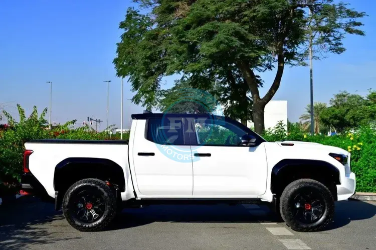 2024 MODEL TOYOTA TACOMA DOUBLE CAB TRD PRO I-FORCE MAX HYBRID 2.4L TURBO 4WD AUTOMATIC- TWO TONE