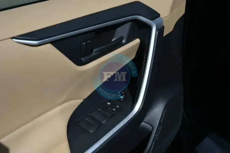 2025 MODEL TOYOTA RAV4 LE HYBRID 2.5L AWD AUTOMATIC TRANSMISSION INSIDE DOOR