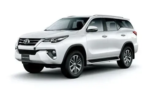 TOYOTA FORTUNER GX 2.7L PETROL 4WD 7 SEAT AUTOMATIC - White | Forex Motors