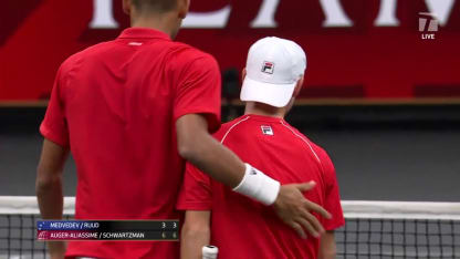 MATCH POINT: F. Auger-Aliassime/D.Schwartzman def. D. Medvedev; Boston Laver Cup
