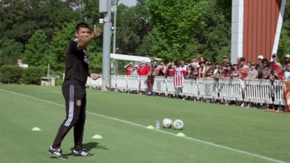 220612_SupportersAtTraining_16x9