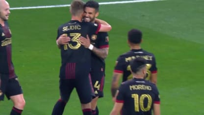 GOAL: Dom Dwyer, Atlanta United - 35th minute