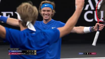 MATCH POINT: A. Zverev def. A. Rublev; Boston Laver Cup