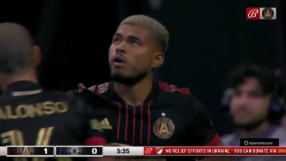 Josef Martínez scores in the fifth minute to open up the score vs Montréal