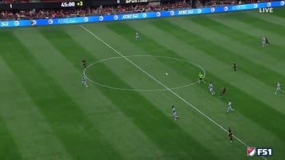 Dom Dwyer scores his first goal for Atlanta United vs Sporting KC