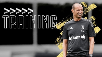 💪 Allegri takes his First Training Session of the 2021/22 Season! | Juventus