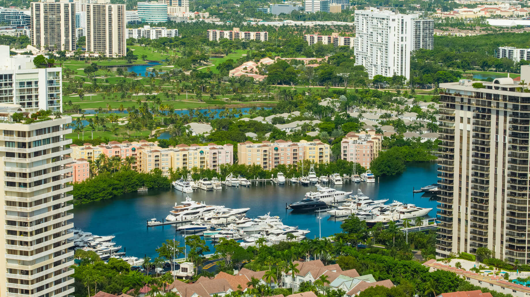 homes in Aventura