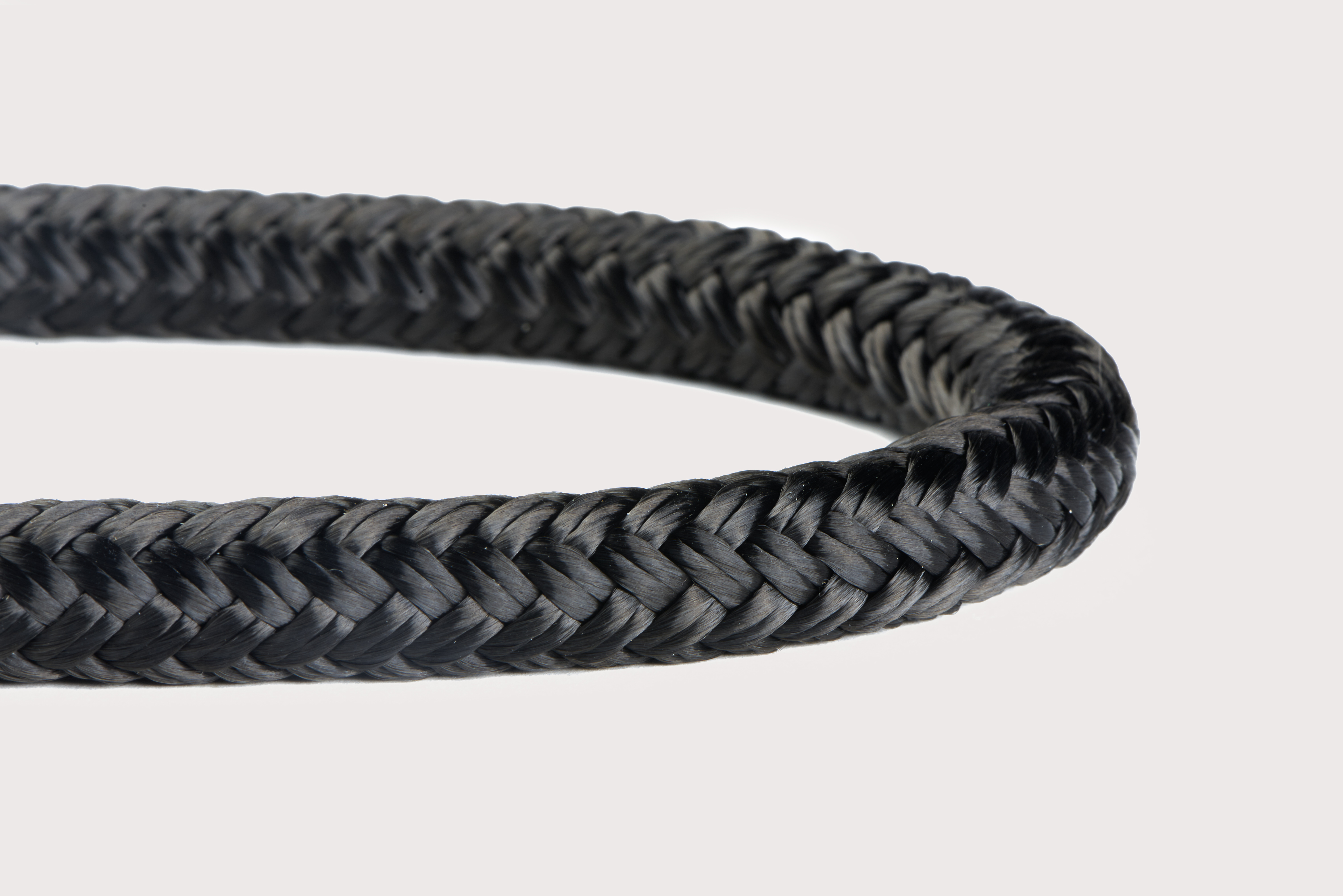 Orion-Cordage-Double Braid Nylon-Black-Curved235.jpg Orion-Cordage-Double Braid Nylon-Black-Curved235.jpg