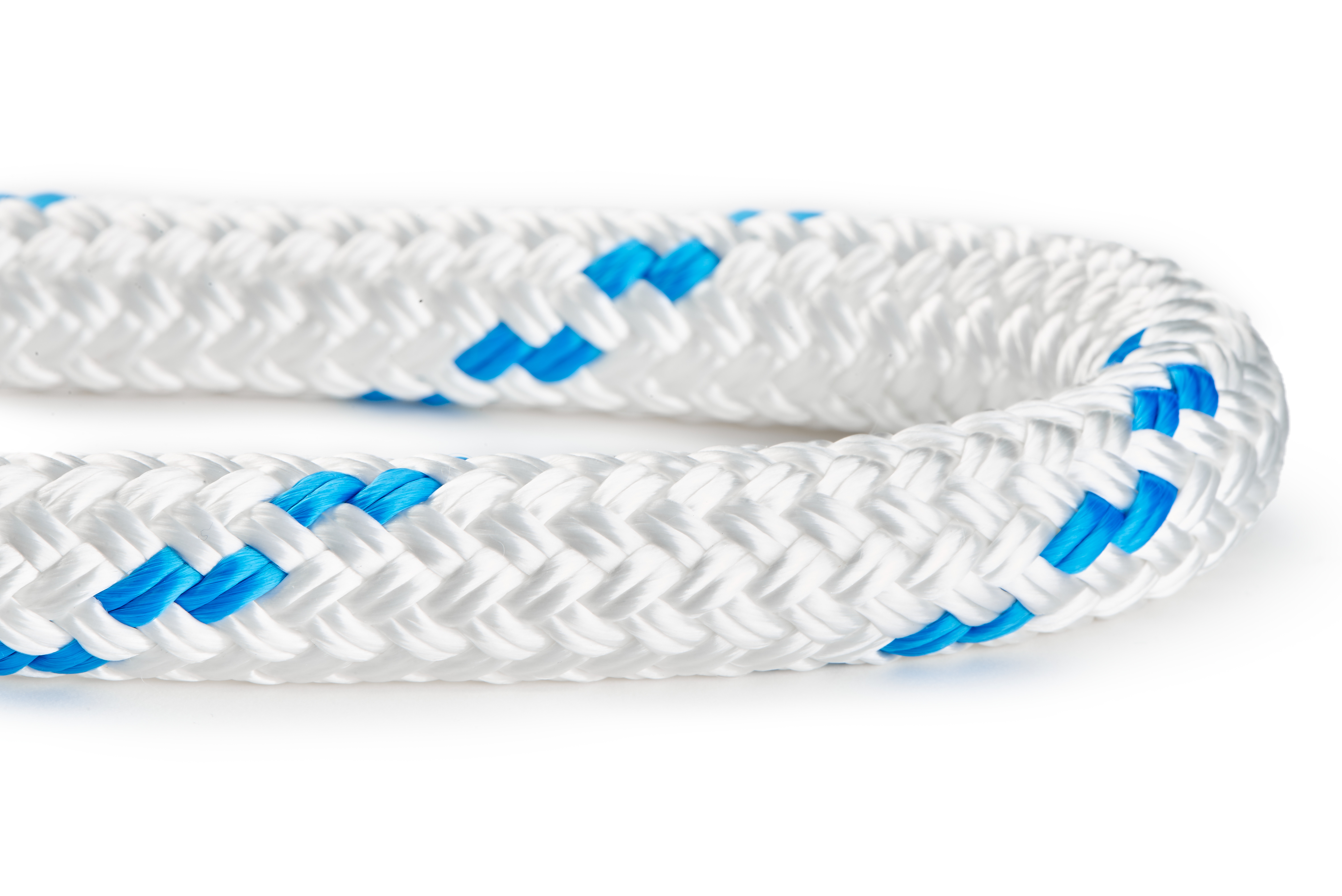 Orion-Cordage-Powerlift -Dbl Braid Poly-Wht w/ Blue Tracer | Curved Orion-Cordage-Powerlift -Dbl Braid Poly-Wht w/ Blue Tracer | Curved