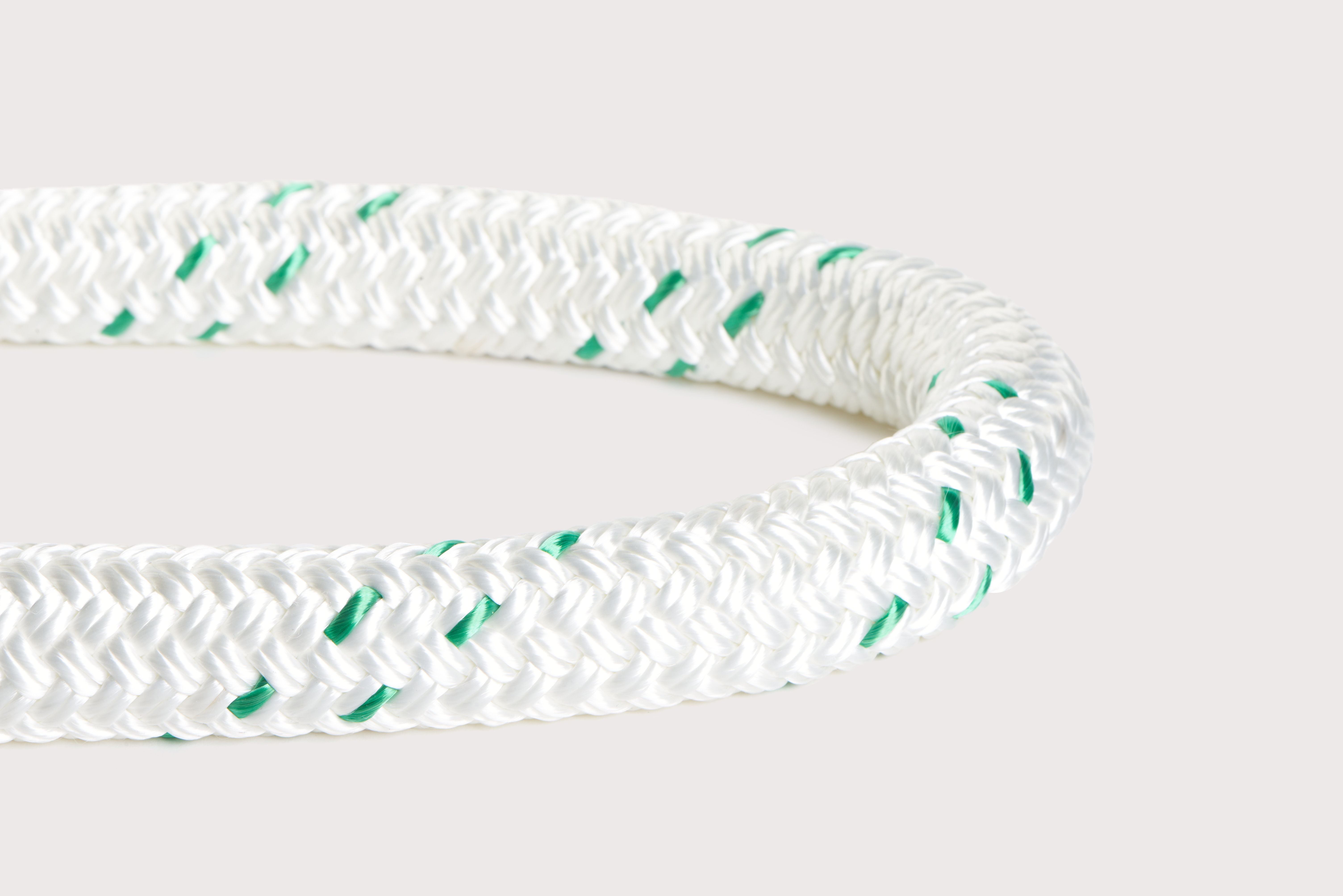 Orion-Cordage-Dualcomb- Double Braid- White w/ Double Green Tracer |Curved