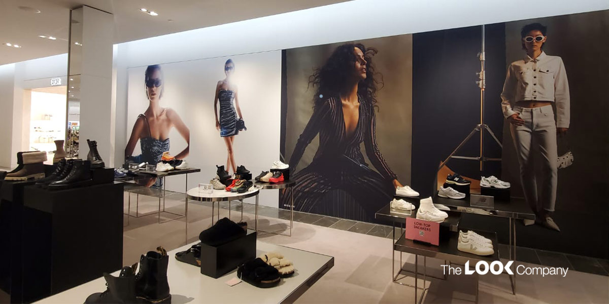 How to create visual displays in a clothing store: lesson of