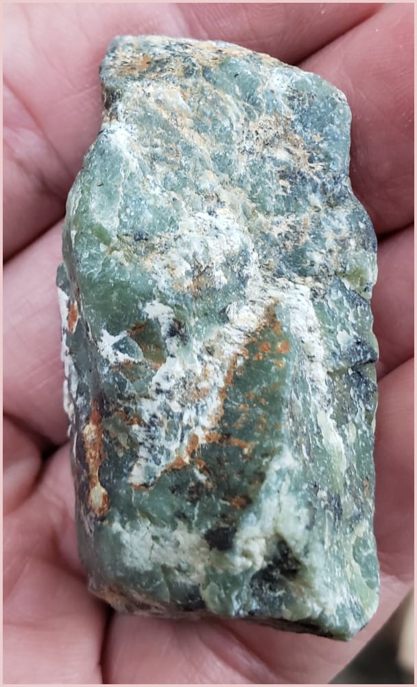 Help with Green Rock Identification | Rock Tumbling Hobby