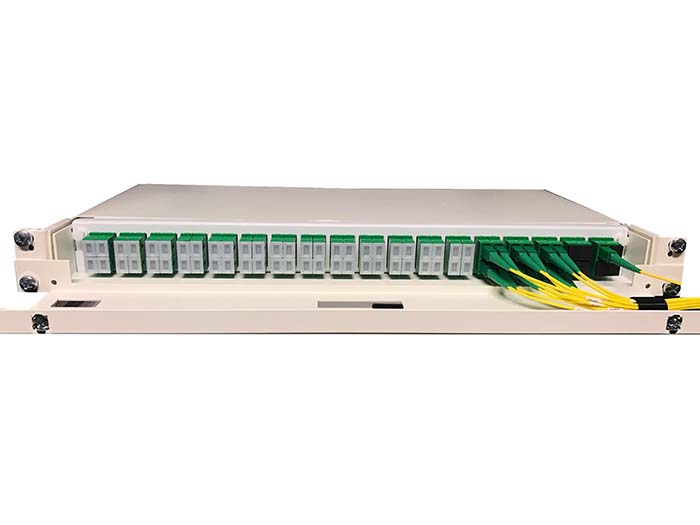 1:64 Fiber optic splitter in Patch Panel with SC/APC connectors