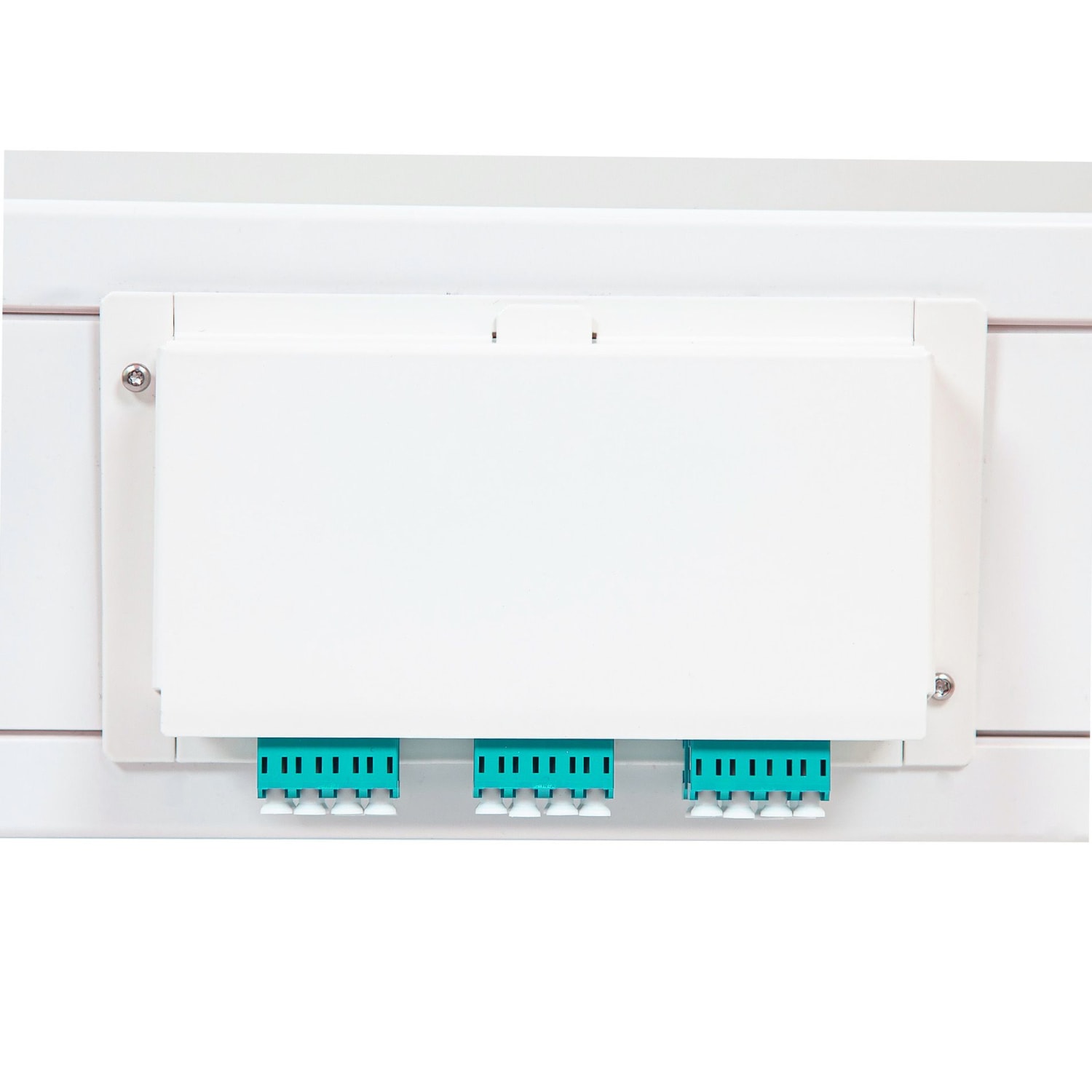 Kanaluttak FKU83, 24xLC-1x24 MPOM OM3, A2