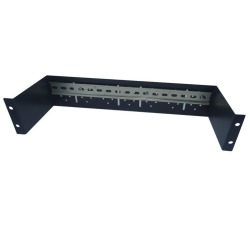 19 Innfelt festevinkel med DIN skinne, 2He, svart