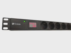 19 Powerlist 5x230V, 3m kabel m amp + volt meter