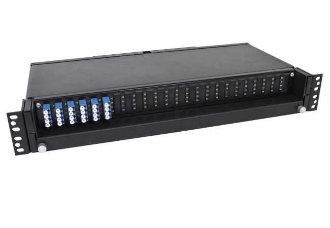 Panel FP75 PRO black, 24 LC/PC, pigtails, 9/OS2