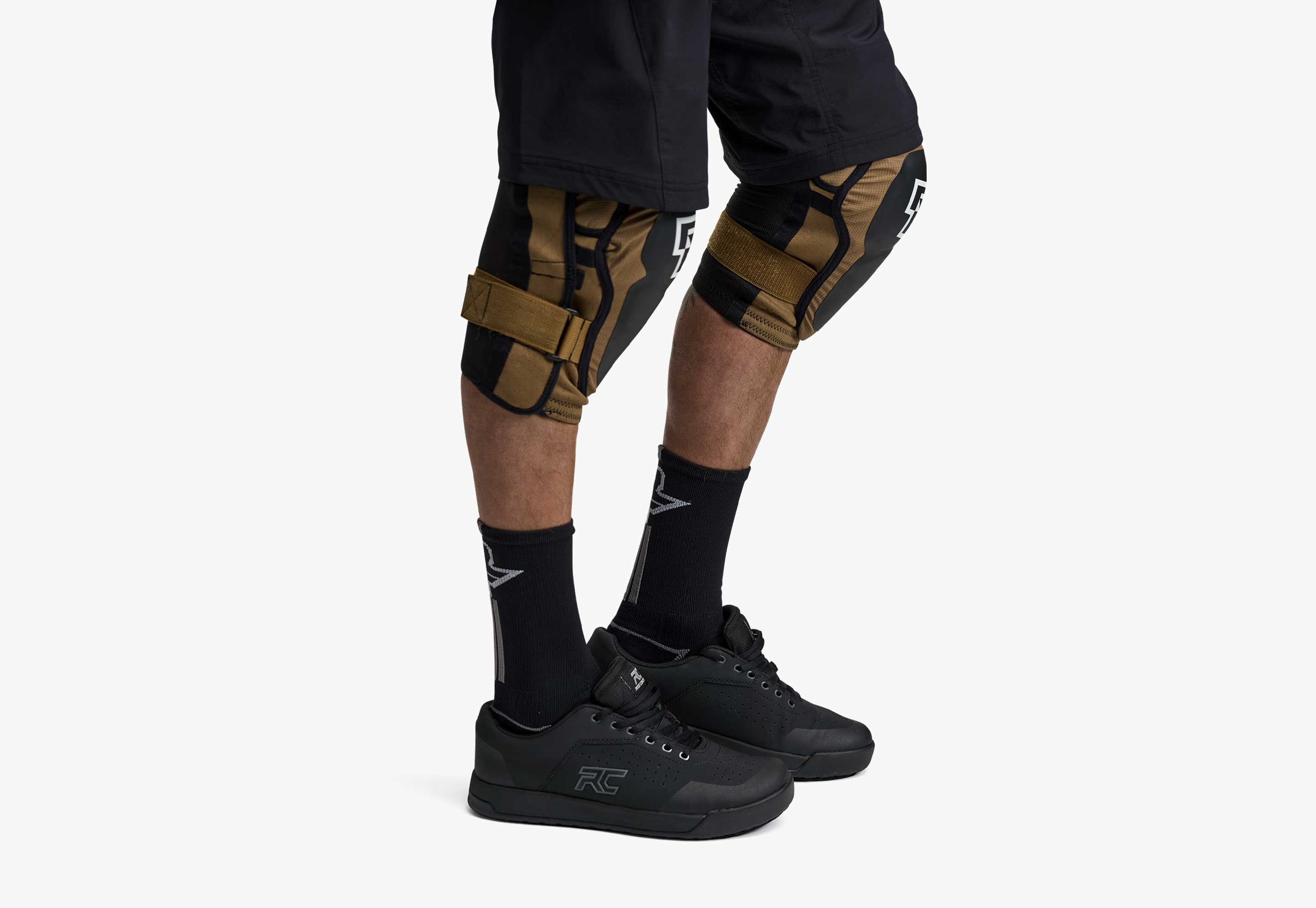 Roam Knee