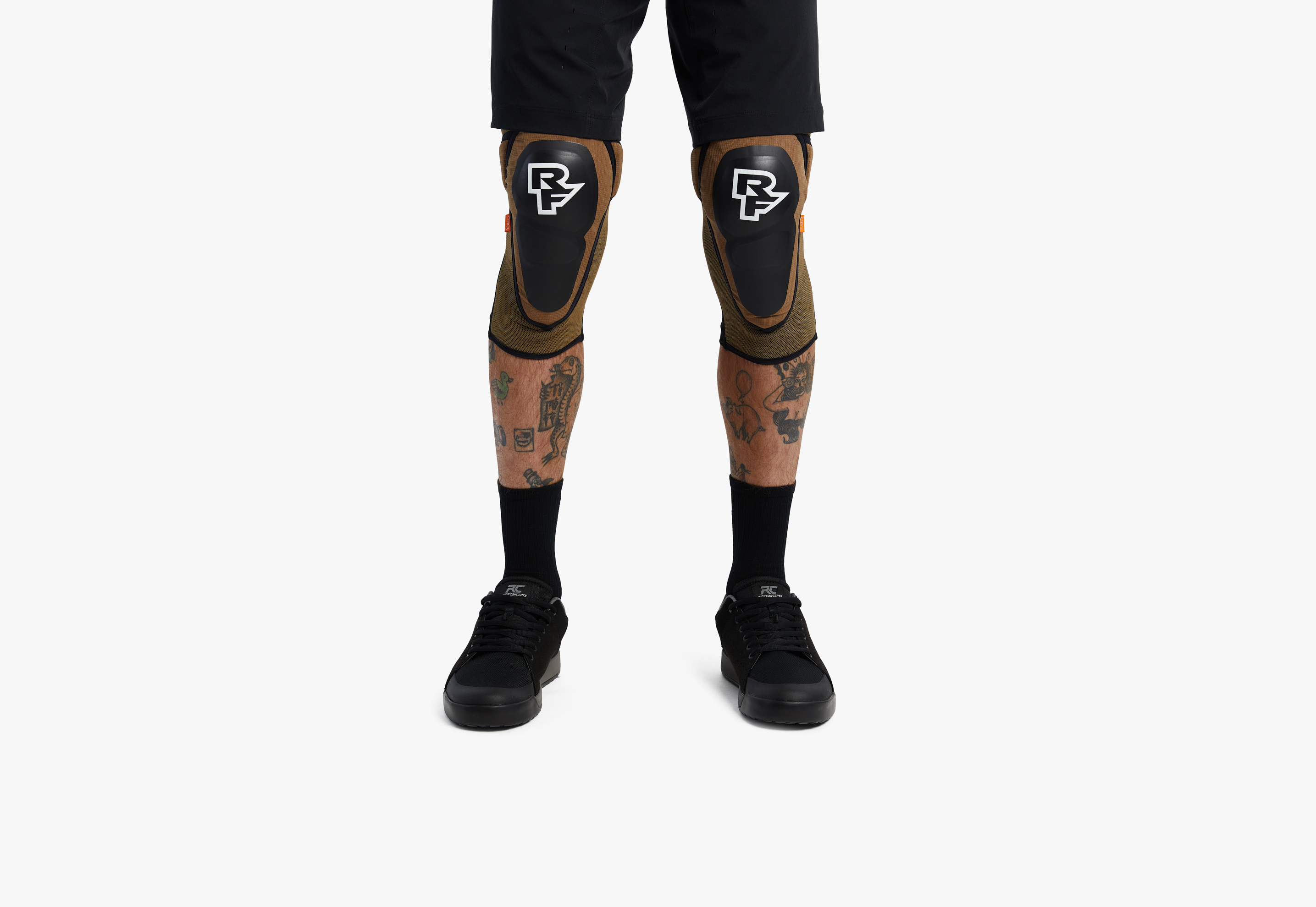 Roam Knee