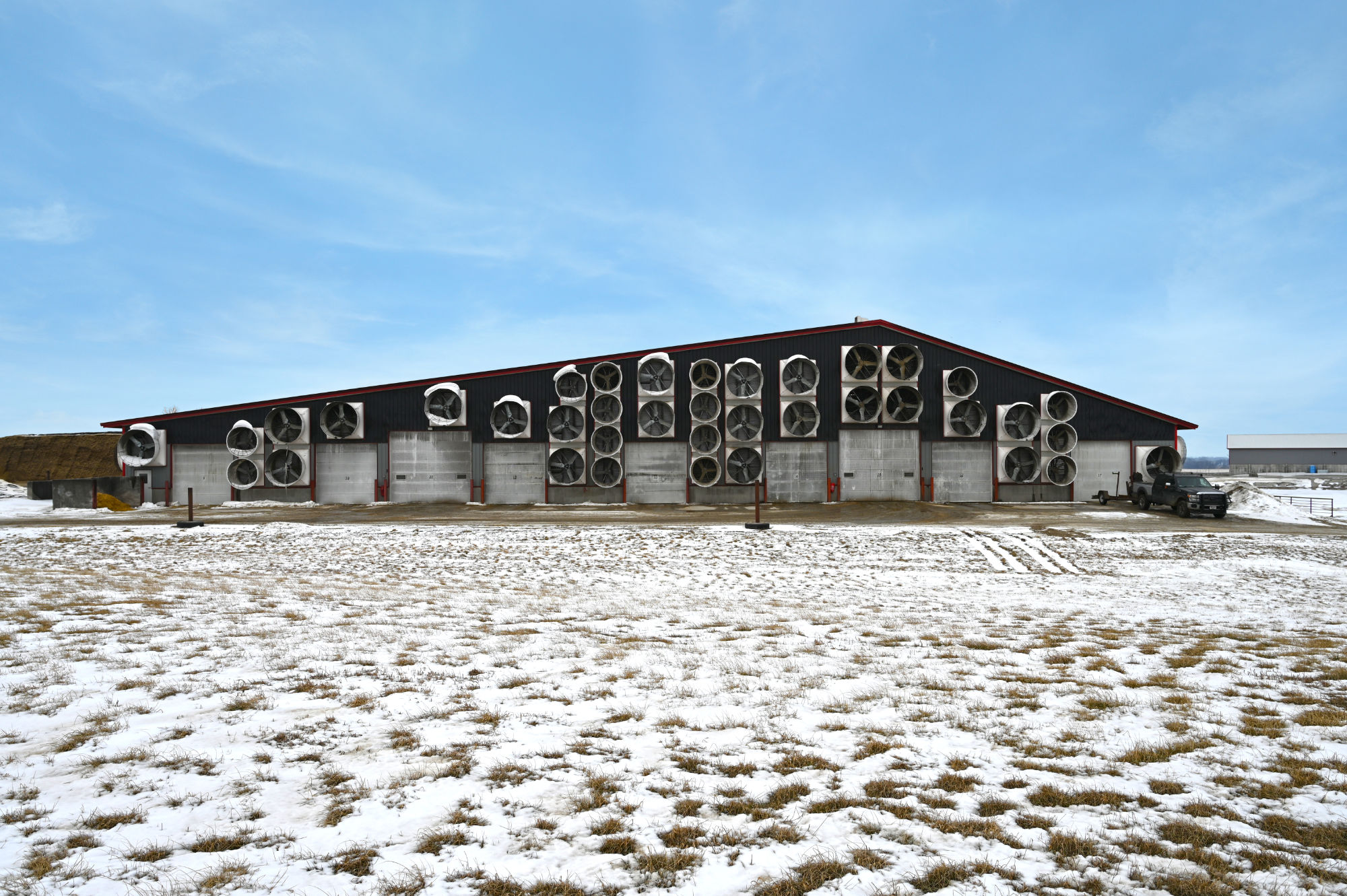 Exterior of ventilation and fan system for Plum Creek Dairy in Fox Lake, Wisconsin