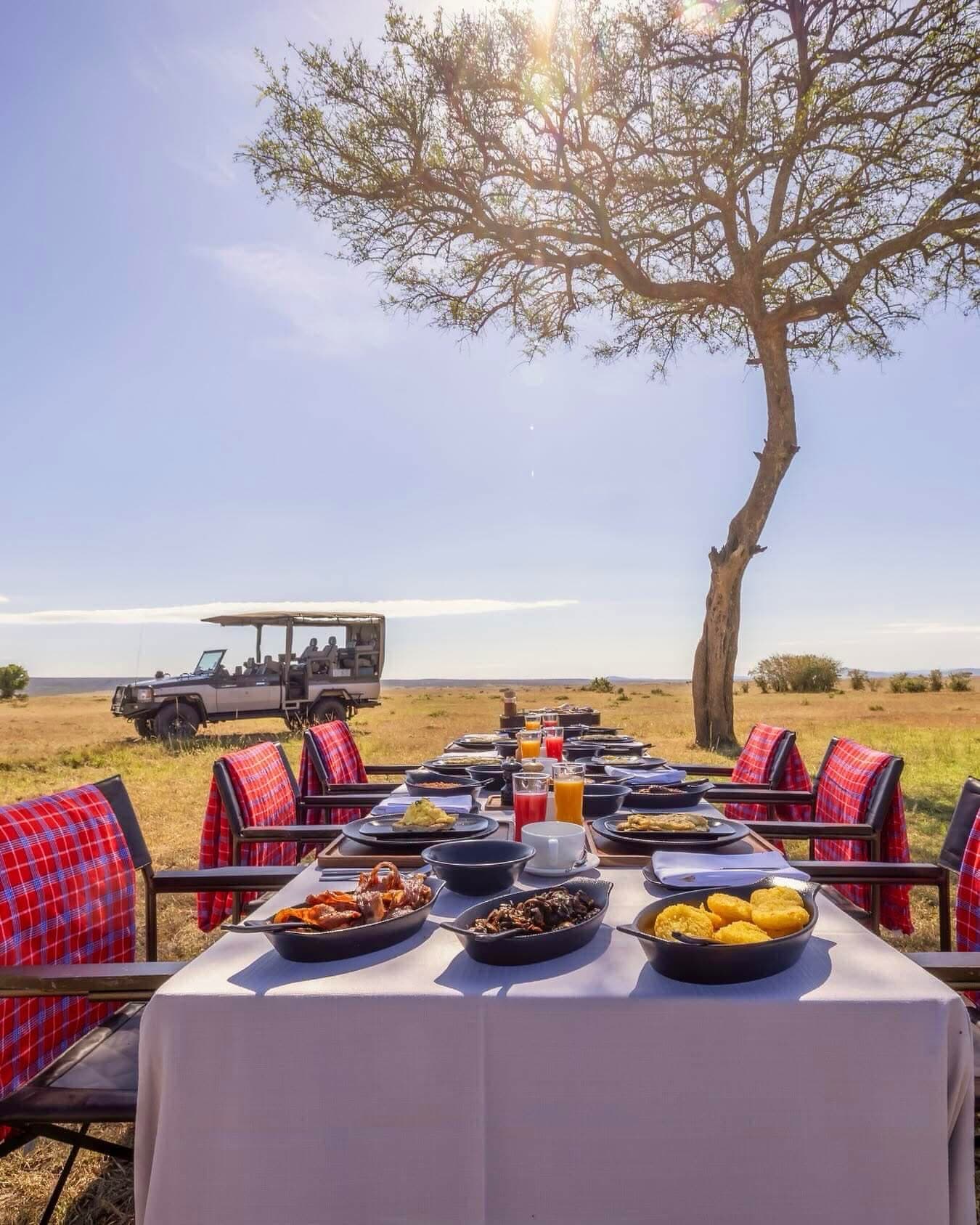 Bush breakfasts