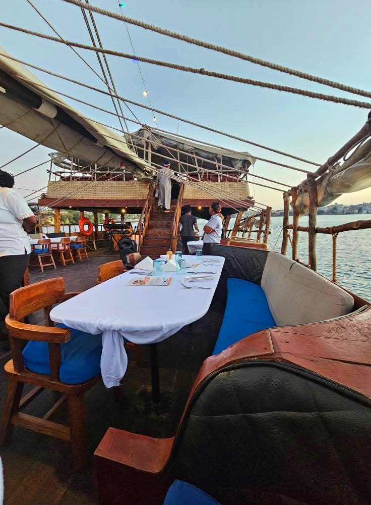 Traditional Dhow Cruises — A Timeless Sailing Adventure
