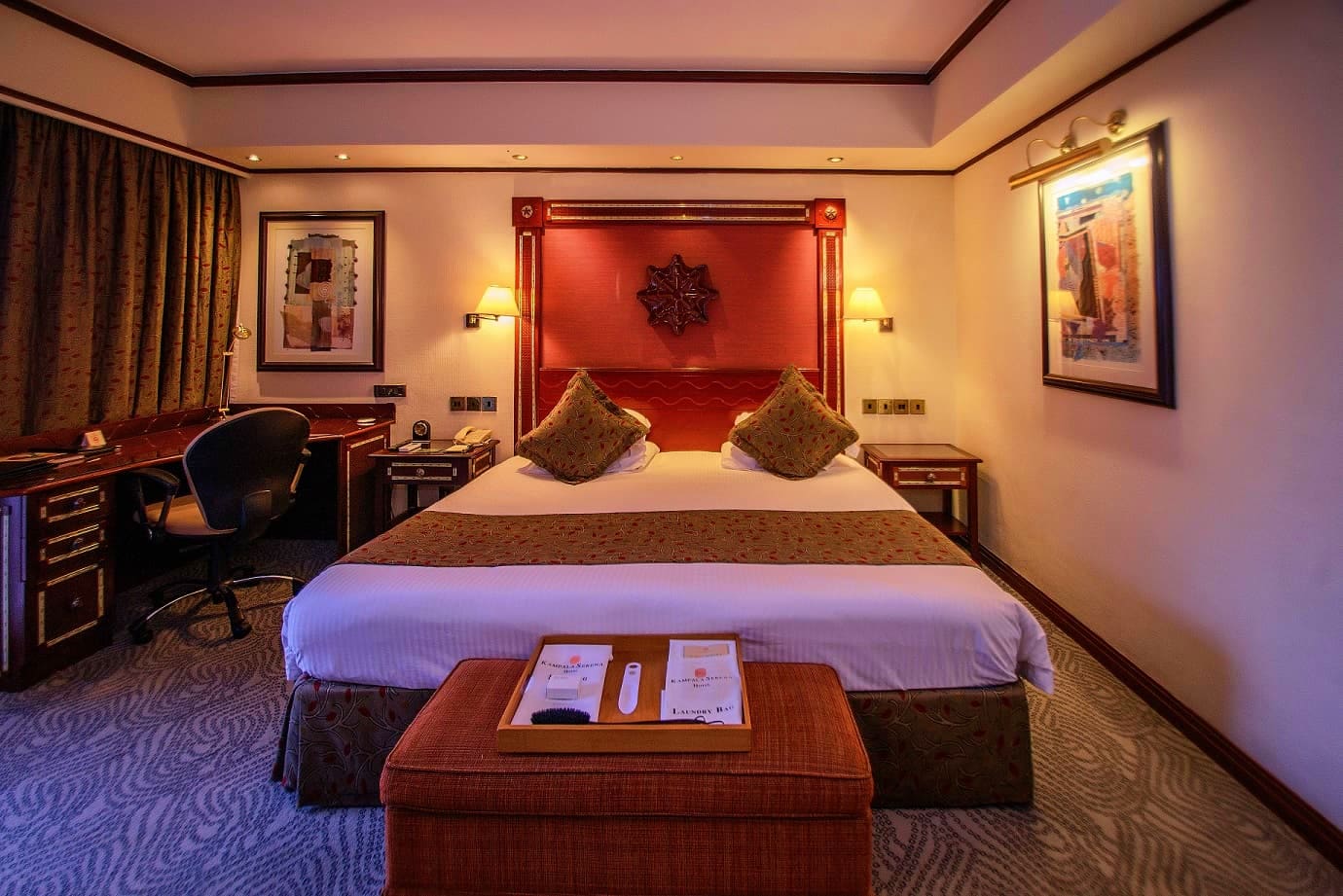 8-Day Uganda Luxury and Big Five-Wildlife Safari
