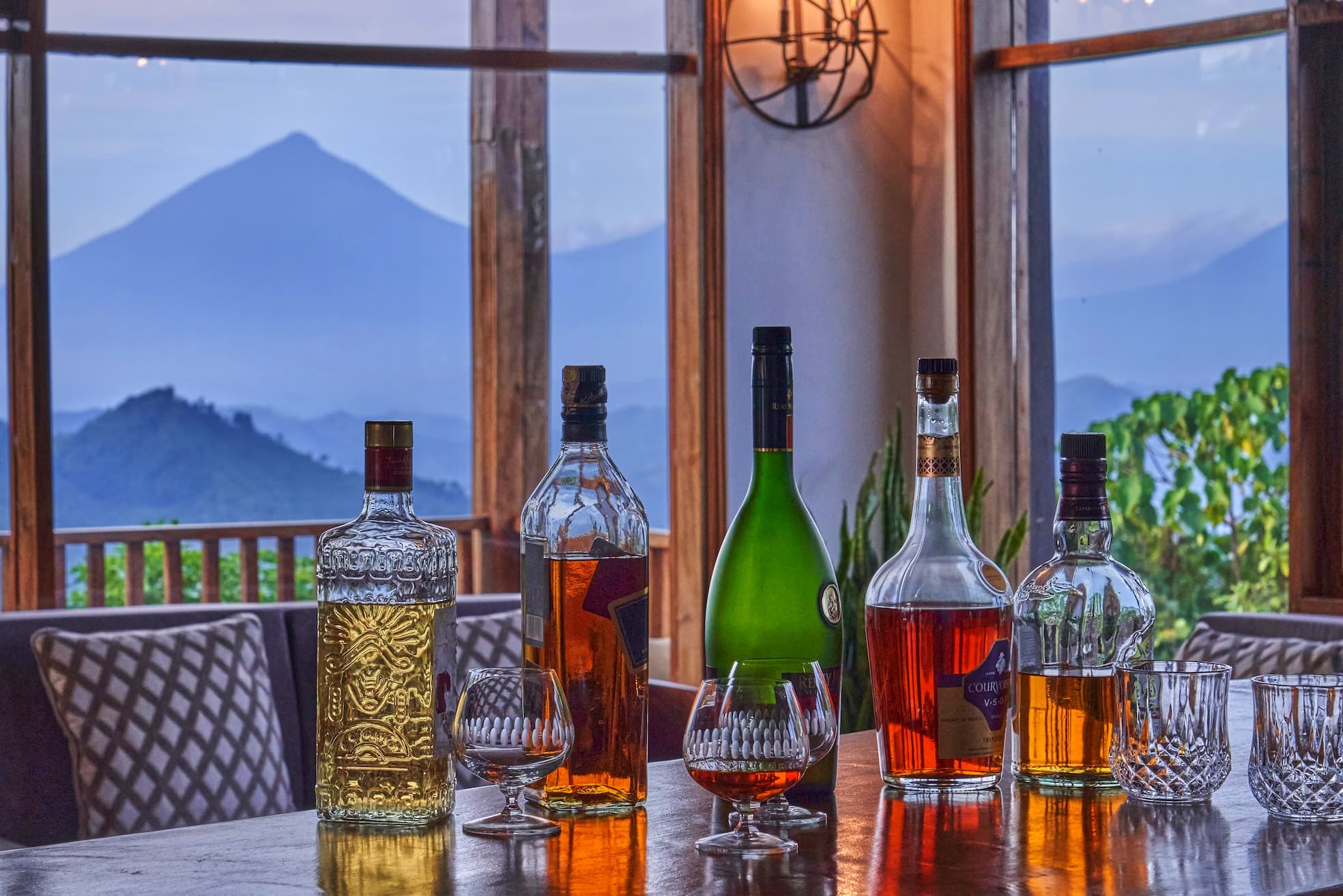 6 Days / 5 Nights Uganda Primate Safari: The Gorilla Trekking Experience