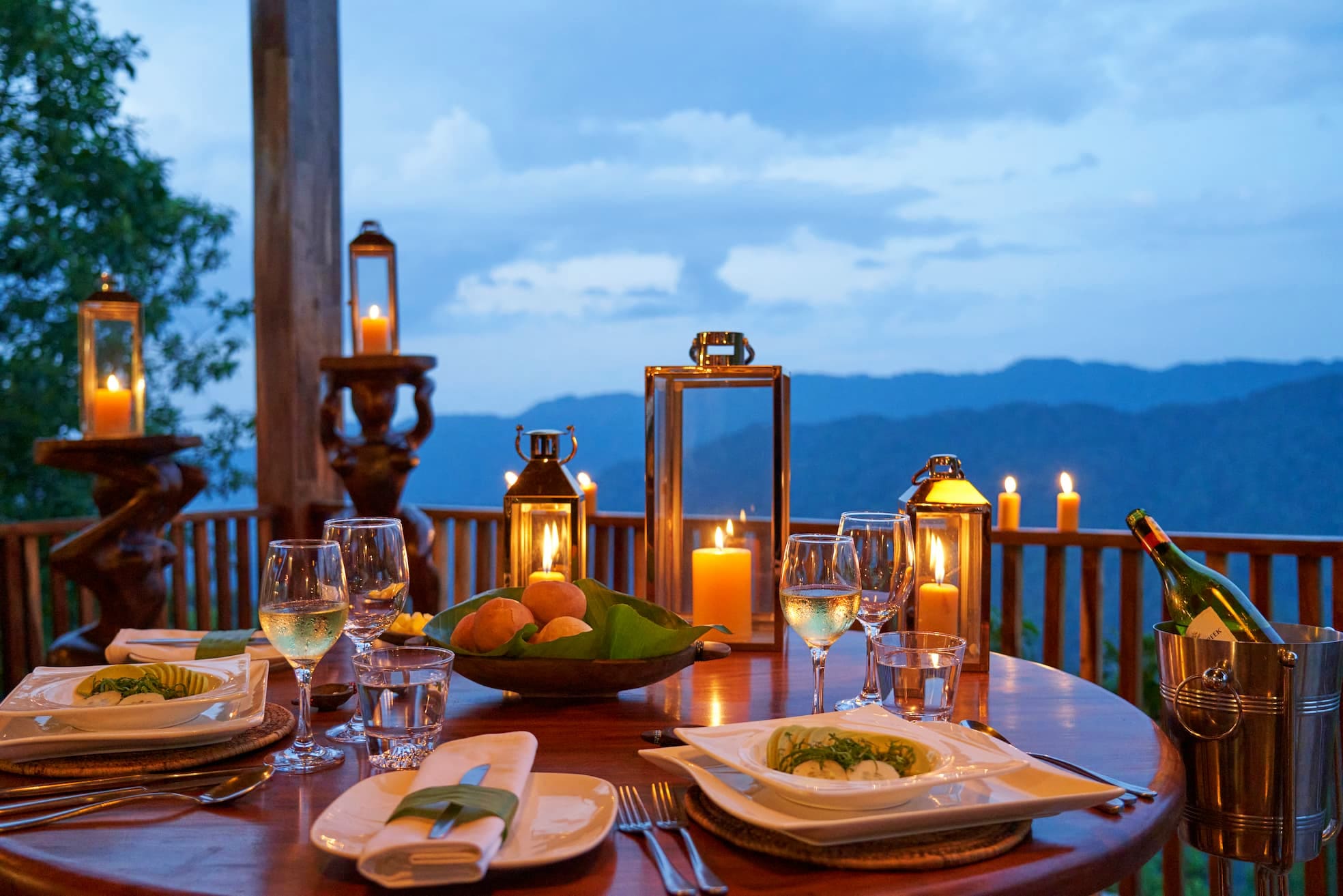 6 Days / 5 Nights Uganda Primate Safari: The Gorilla Trekking Experience