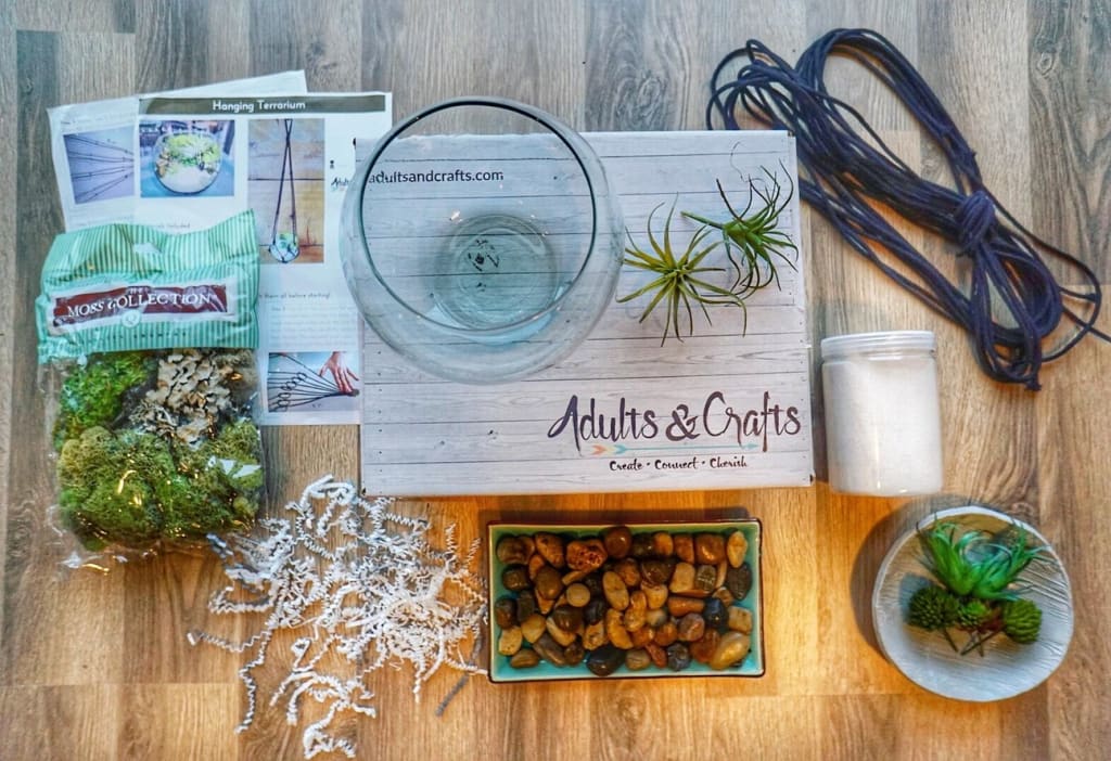 gift guide for artists subscription box