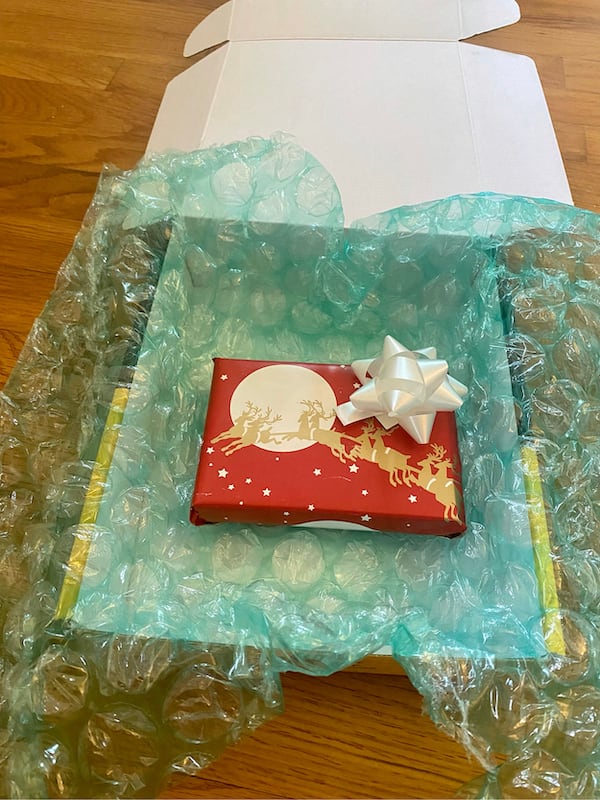 Frame Destination Packaging the Green Way to Send Holiday Gifts