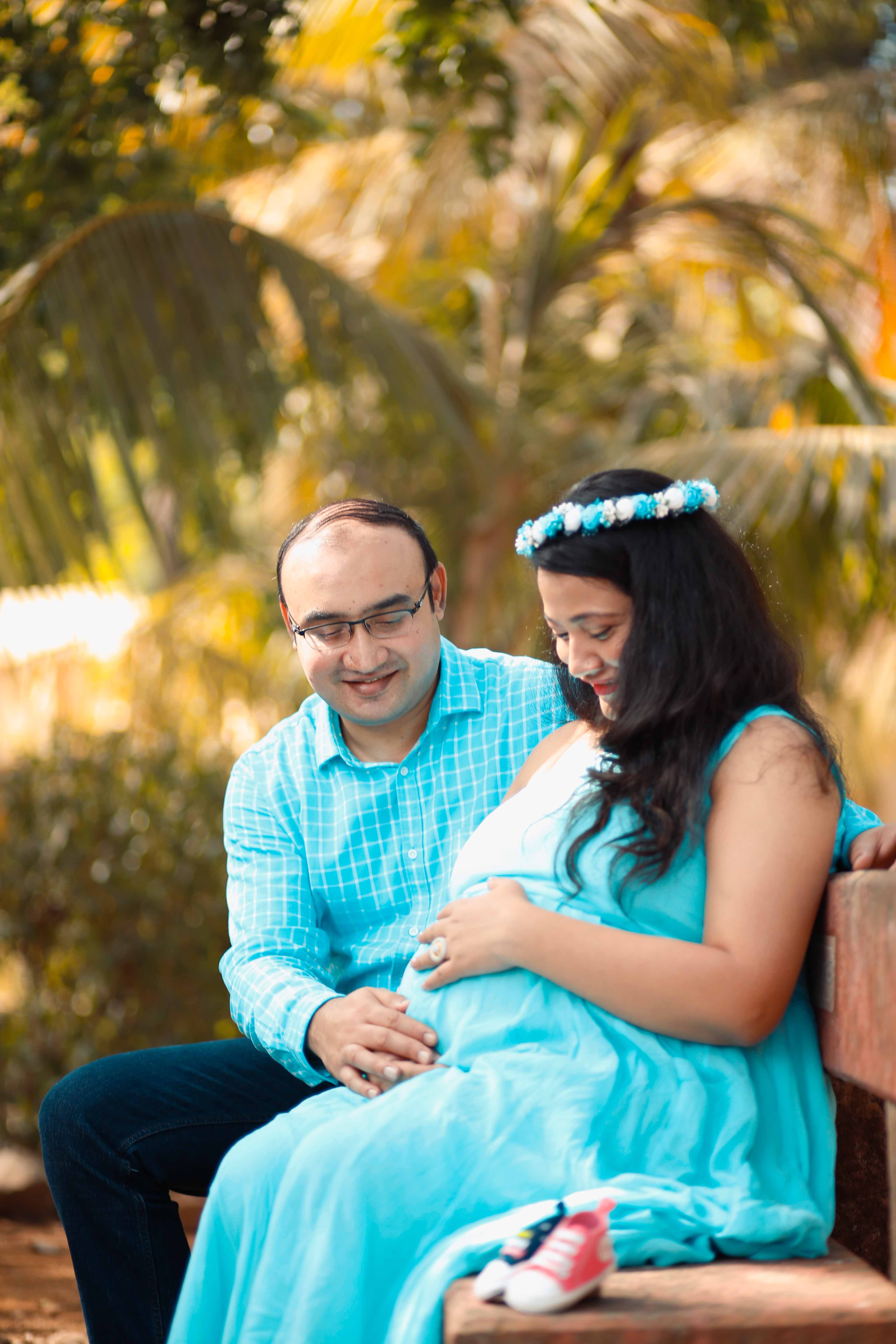 Frame Fantasy by Purbafalguni Paul | Maternity - '9 Months preparing to fall in love for a lifetime.'