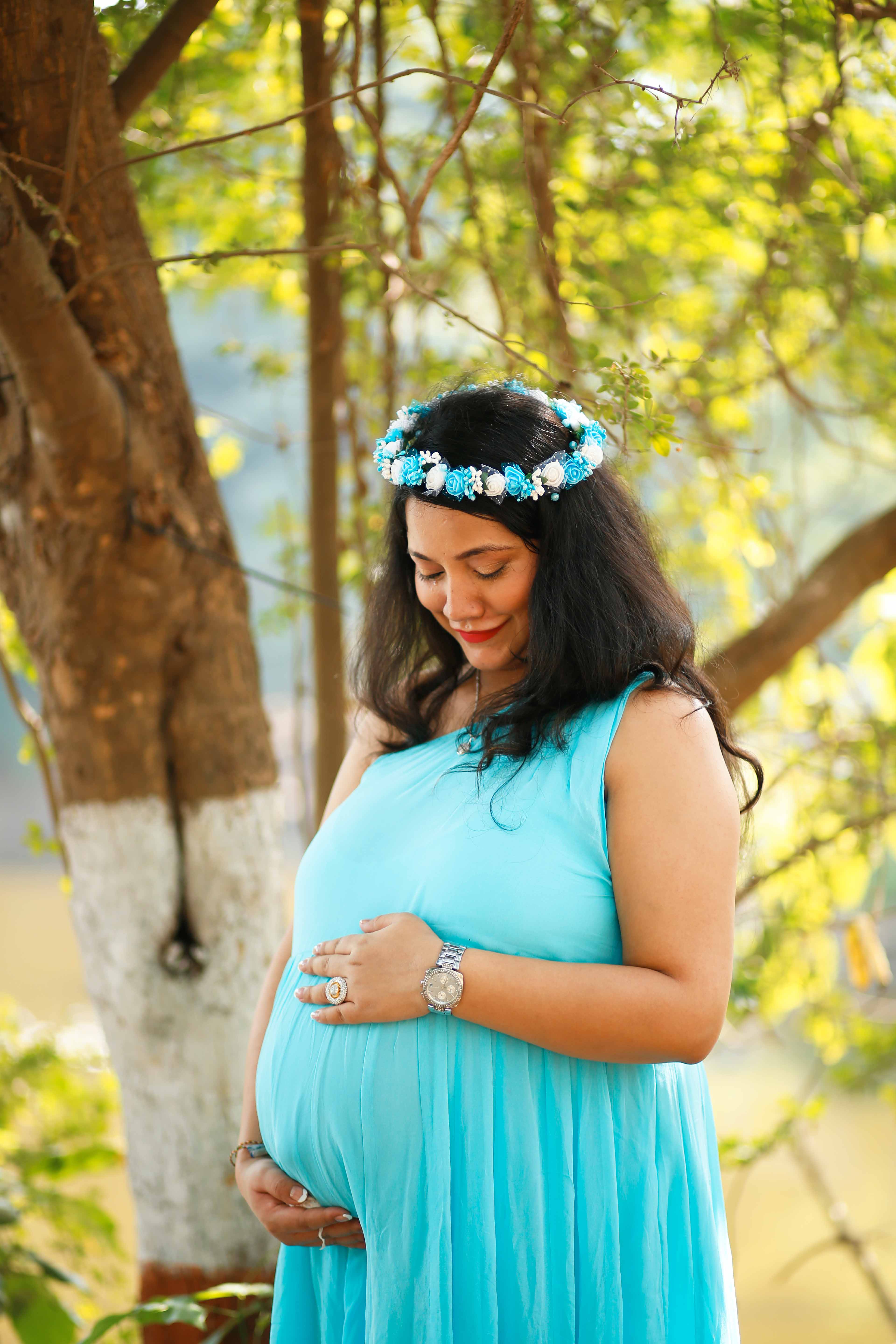 Frame Fantasy by Purbafalguni Paul | Maternity - '9 Months preparing to fall in love for a lifetime.'