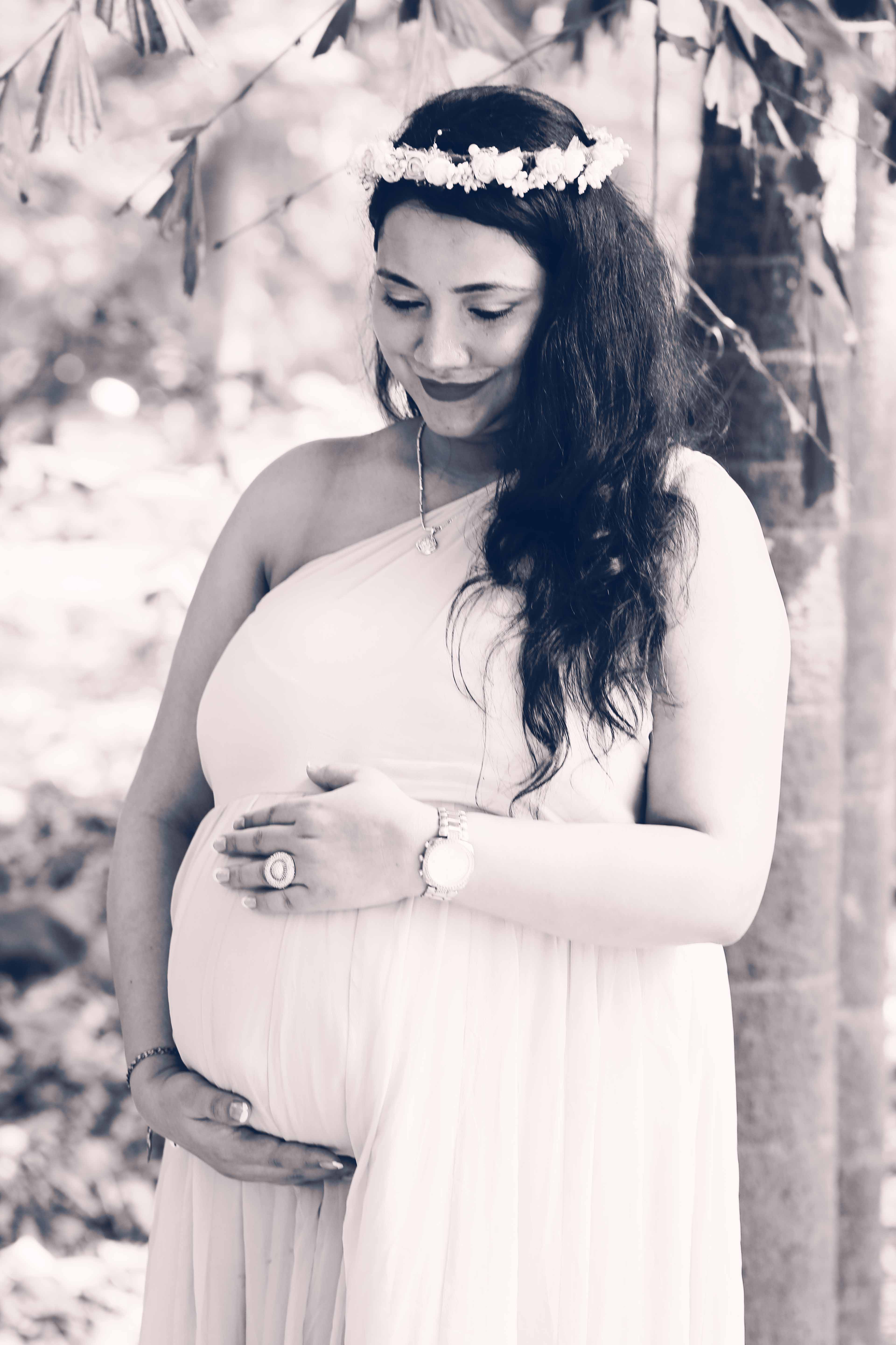 Frame Fantasy by Purbafalguni Paul | Maternity - '9 Months preparing to fall in love for a lifetime.'