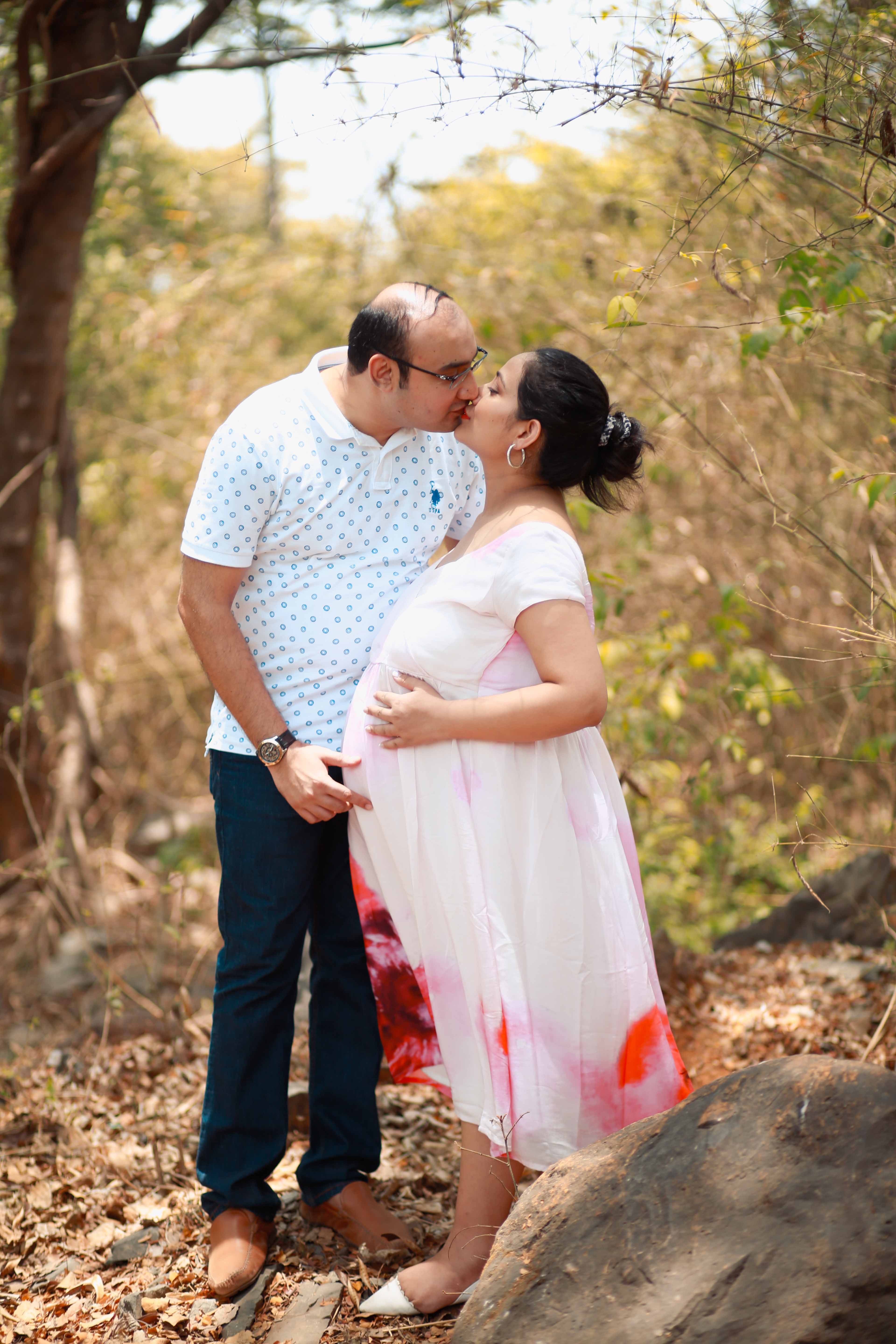 Frame Fantasy by Purbafalguni Paul | Maternity - '9 Months preparing to fall in love for a lifetime.'