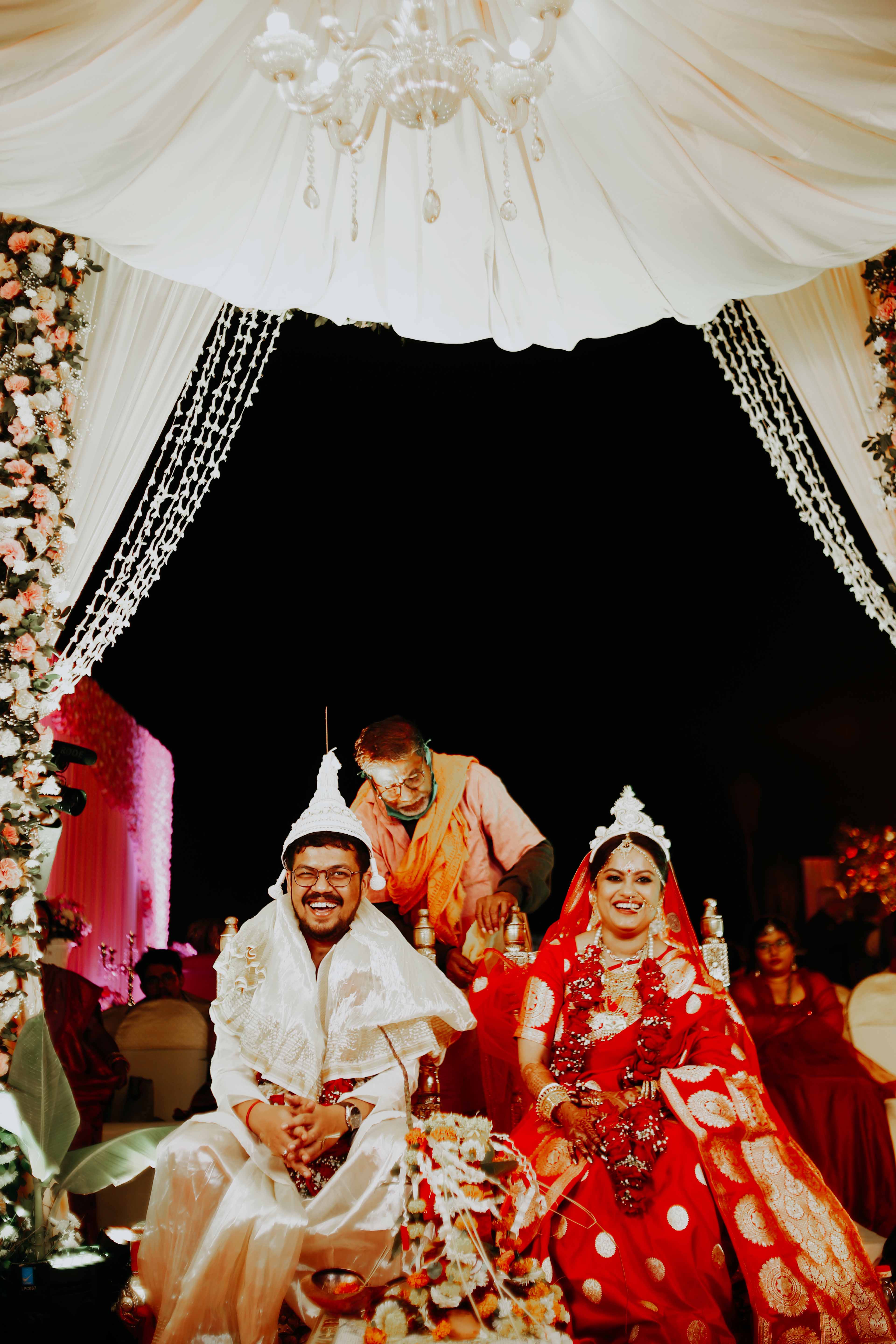 Frame Fantasy by Purbafalguni Paul | Weddings -  Framing your day in a memorable way!