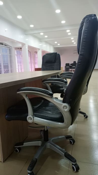 Drop-In-Desk