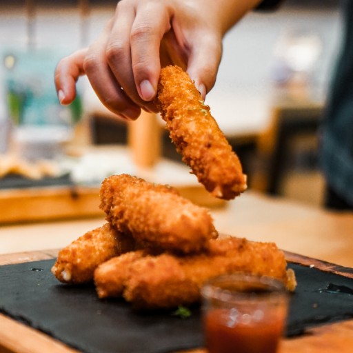 Fried Mozzarella Sticks