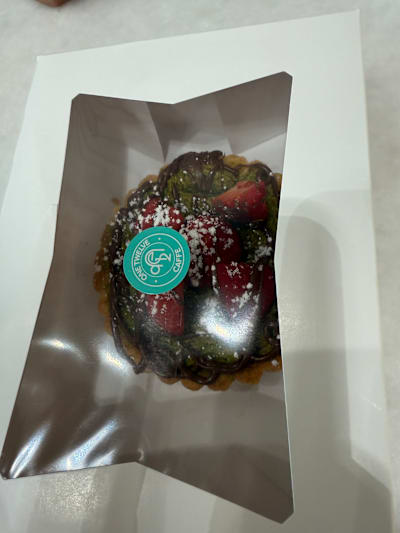 Review media