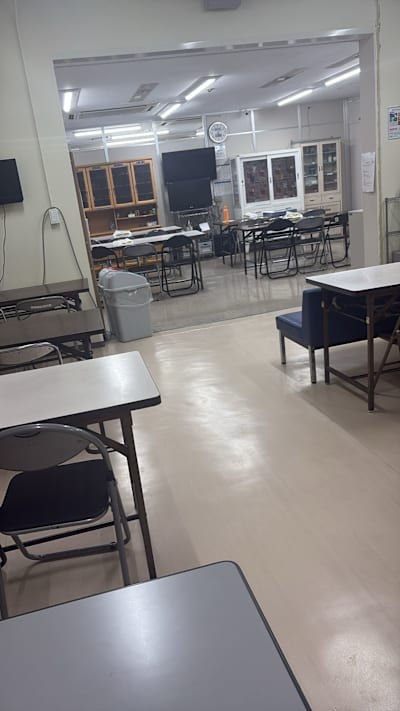 Review media